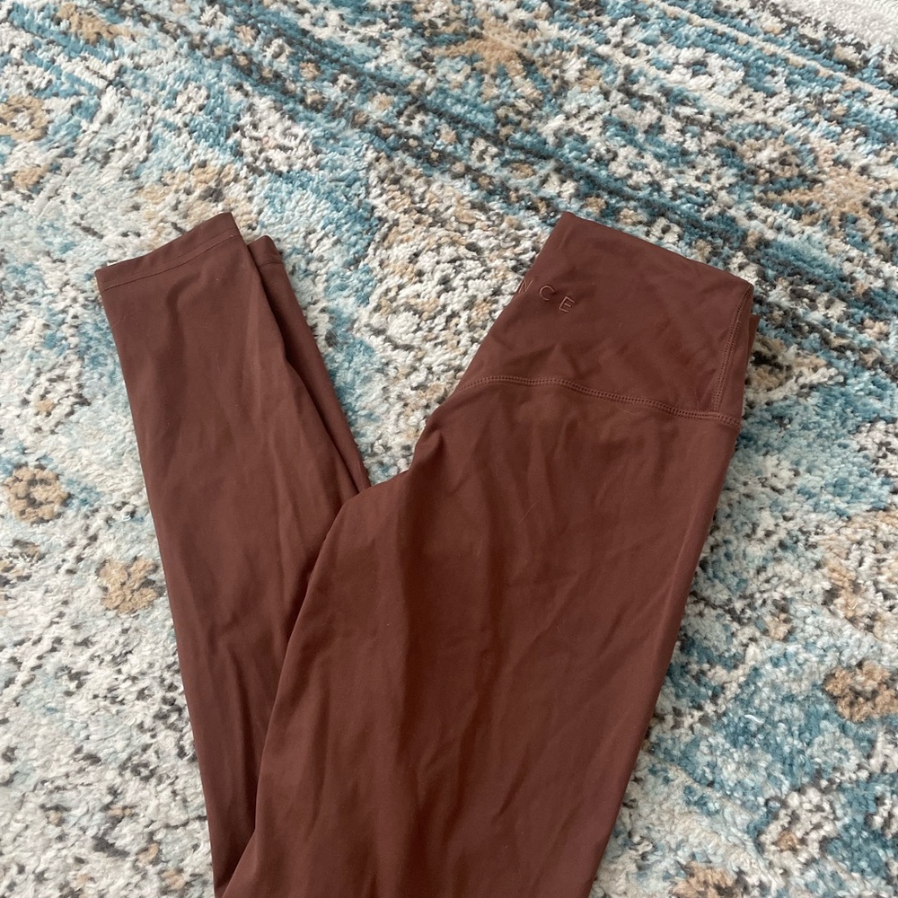 Balance athletica cocoa leggings